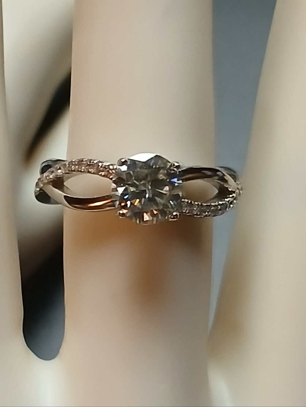 GRA Certified Moissanite Infinity Ring S925   Sterling Silver Sizes 6,7,8